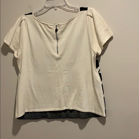 (PRE-LOVED) HWR ANTHROPOLOGIE TOP💖 - Picture 2 of 6